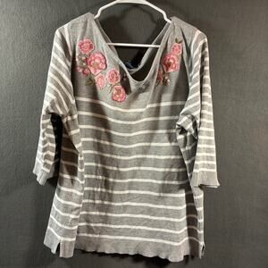 women top 3x gray pink embroidered floral boho cottagecore feminine stripes plus